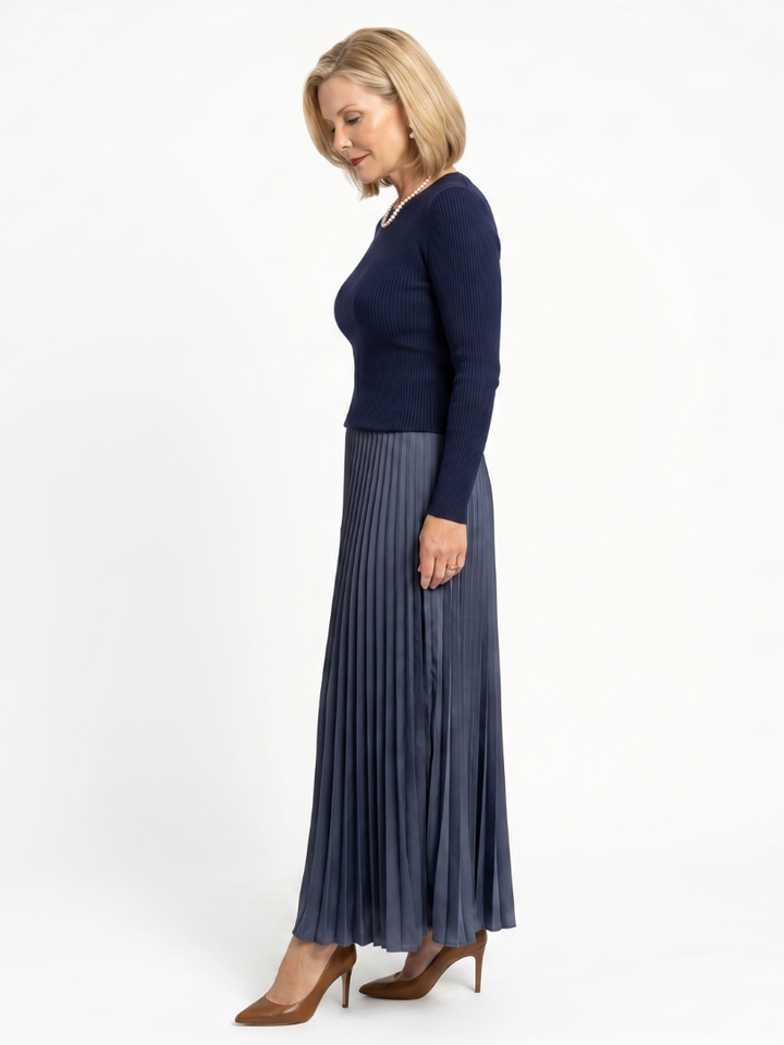 Fawn | Knit Top Pleated Skirt Midi Dress