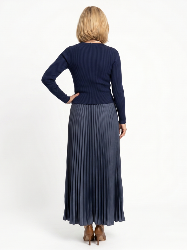 Fawn | Knit Top Pleated Skirt Midi Dress