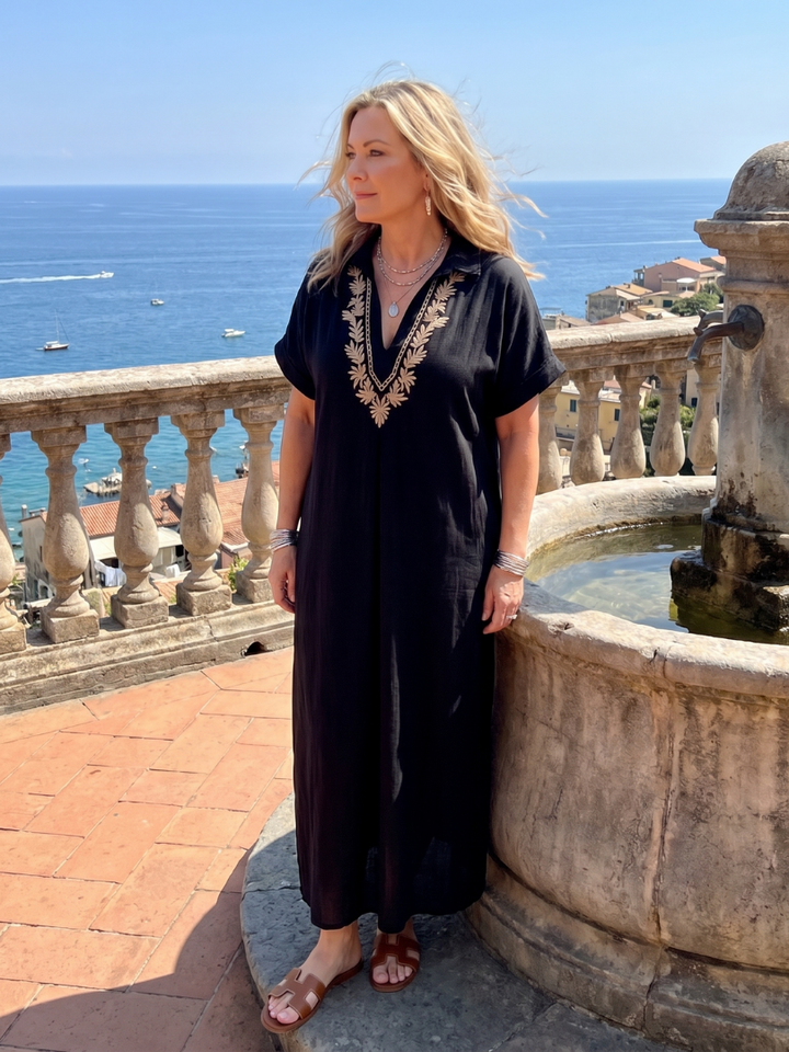 Calluna | Short Sleeve V Neck  Embroidered Detail Midi Dress