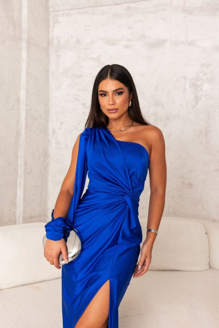 Aria - Graceful Dress With Impeccable Finesse