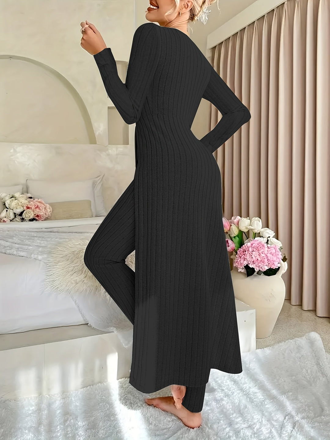 Aldea - Cozy Two-Piece Ribbed Lounge Set
