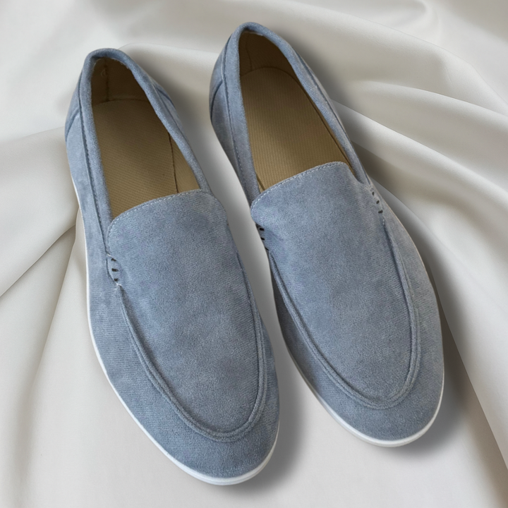 GIVALLI – ELEGANT SUEDE LOAFERS
