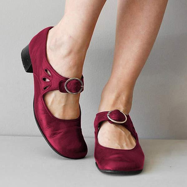 Chic orthopedic leather sandals
