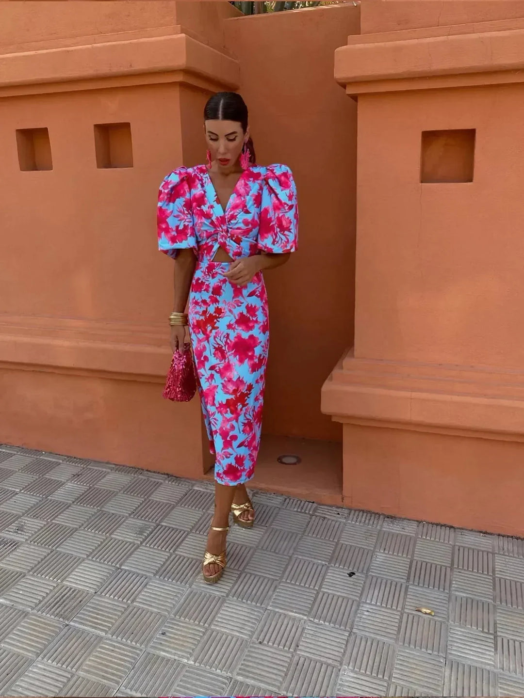 Devika – Vibrant Puff Sleeve Dress