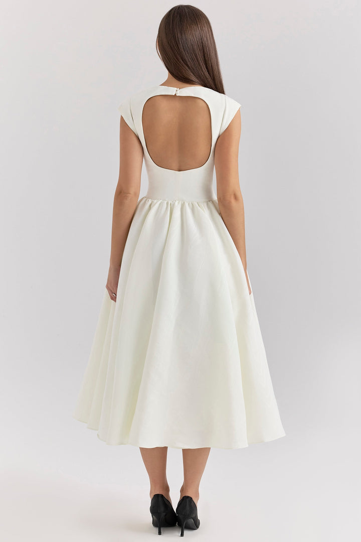 LUMI – BACKLESS DROPPED SHOULDER DRESS